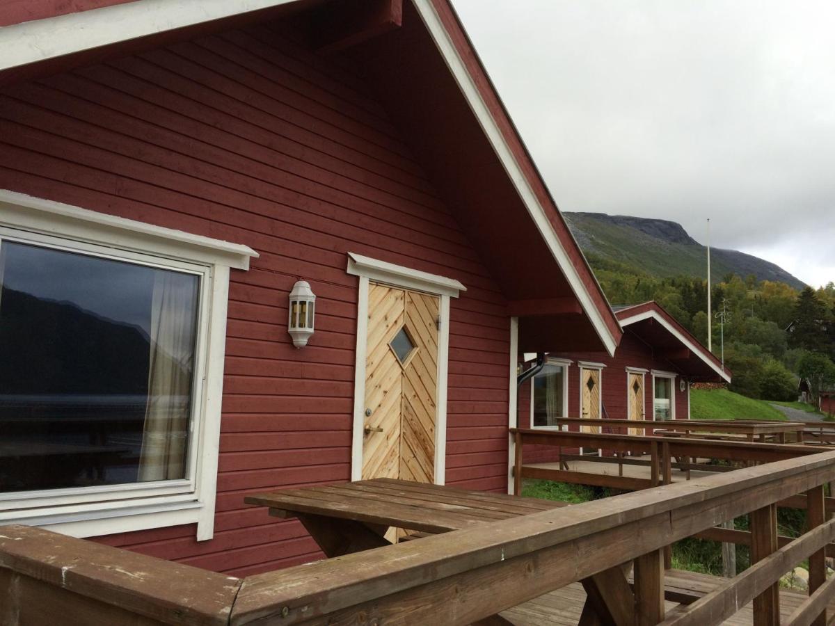 Hotel Elvegard Fjordcamp à Grov Extérieur photo